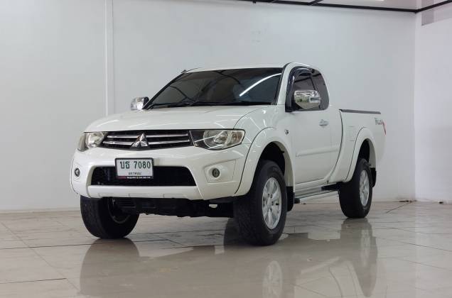 Triton Cab 2.5 GLS Plus VG Tubo (ABS/Airbag/DVD/CD/MP3) (MNC)(MY10) MT*