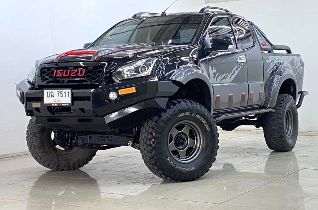 D-Max All New Blue Power Spacecab V-Cross 3.0 Ddi Z 4WD (MNC) MT