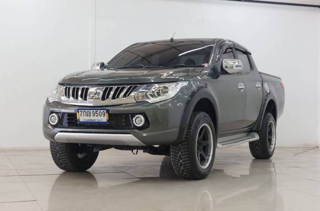 Triton All New Double Cab 2.4 GLS Plus (Navi) MT*