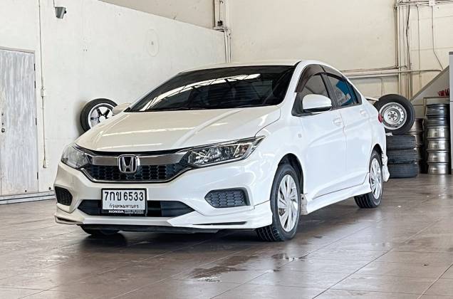 City 1.5 V (MY14) (MNC) AT*