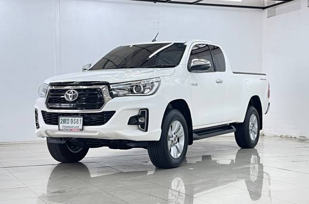 Hilux Revo Smart Cab 2.4 E Plus Prerunner (MY18) AT*