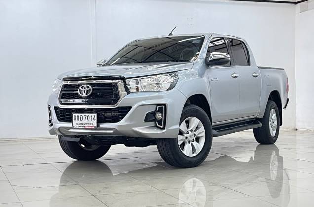 Hilux Revo Double Cab 2.4 E Prerunner (MY18) AT*
